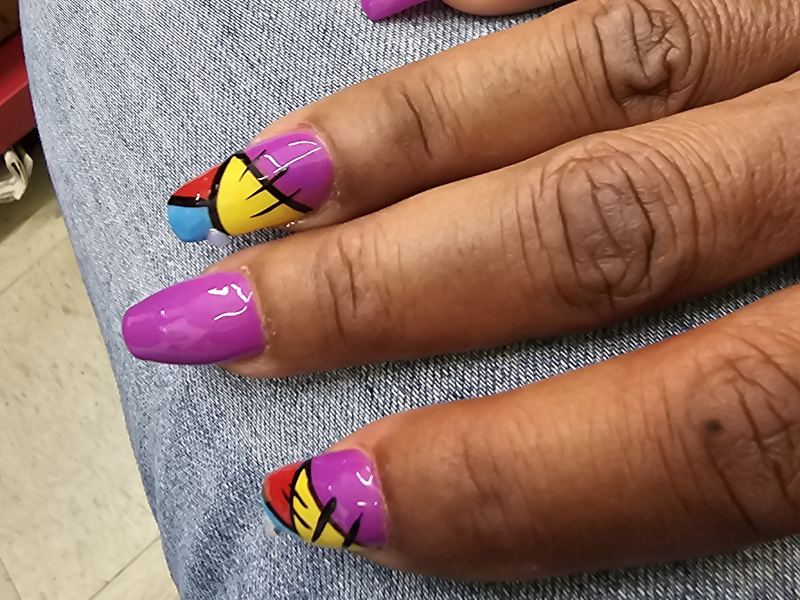 Pink pop art nails